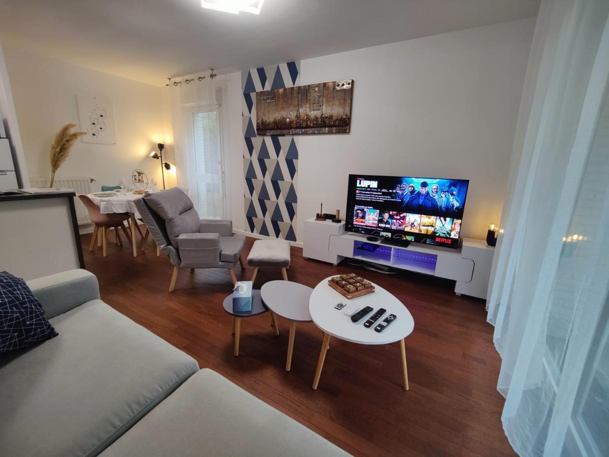 Quietstay 20' Paris, Connected Home Avec Terrasse Massy  Exteriör bild